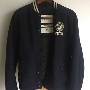 Abercrombie & Fitch Indian Falls | Navy | XL